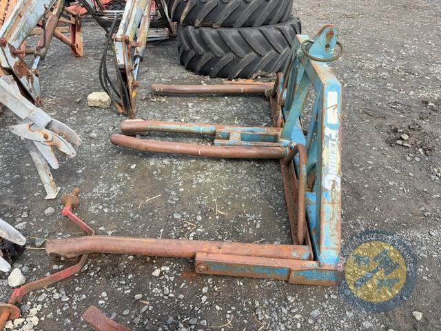 Fleming double bale lifter