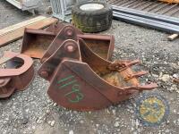 18inch digger bucket for Case 580 wheeled digger
