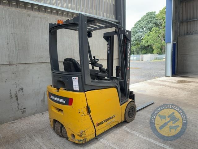 Jungheinrich forklift truck EFG 213