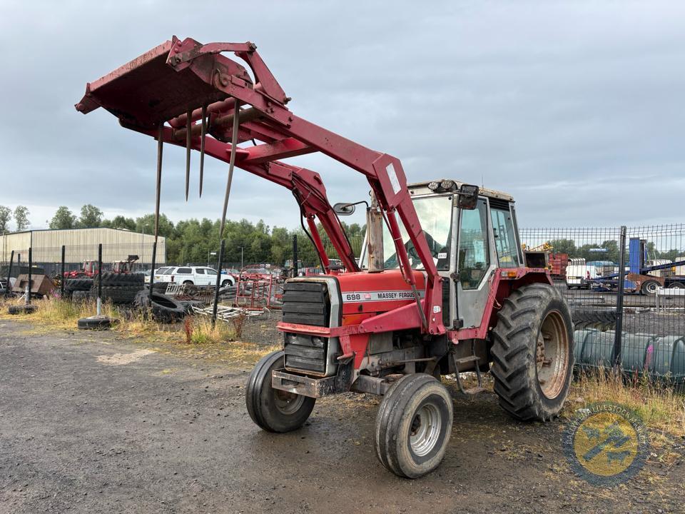 Massey Ferguson 698 Two Wheel Drive Tractor with front loader & muck fork 1982