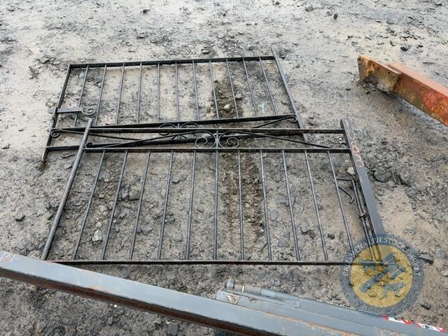Set of driveway painted gates