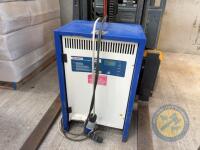 Jungheinrich forklift truck EFG 213 - 9
