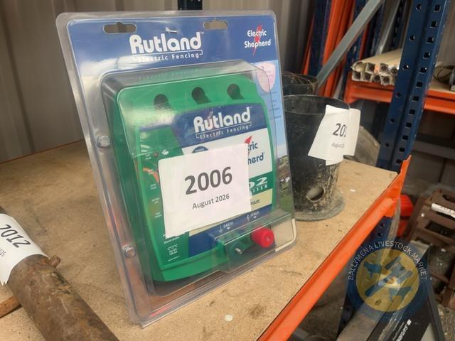 Rutland electric fencer