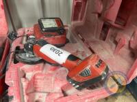 Hilti ginder with battery - 2