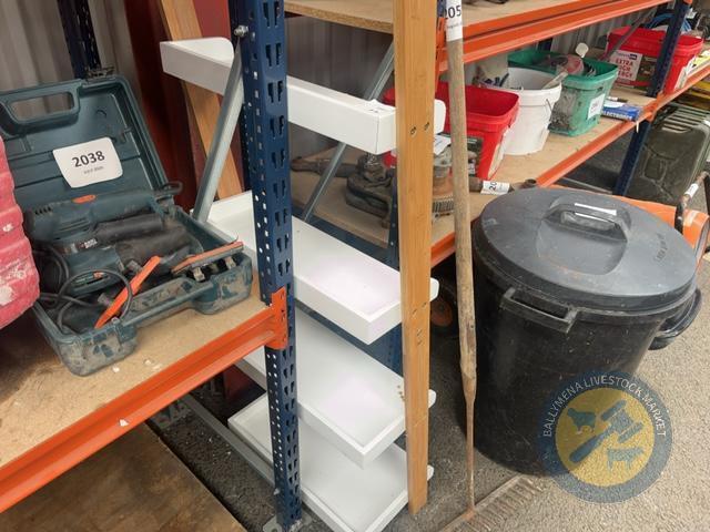 Shelving unit