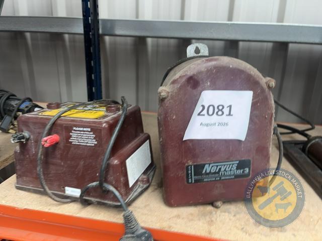 2x electric fencers