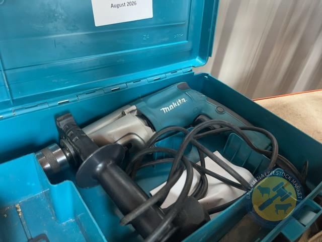 Makita drill
