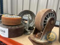 Heavy duty soild wheels & rims - 2