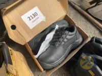 Titan size 7 safety shoe
