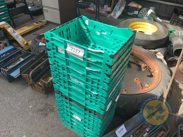 small stackable crates