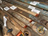 Hydraulic arm TEZ & MF