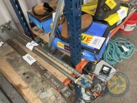 2x MF 35 steering rods - 2