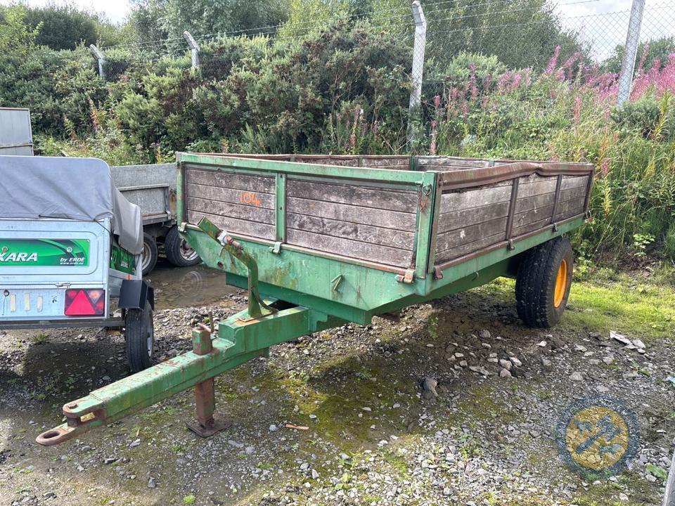 Tractor trailer wooden sides green frame single axle