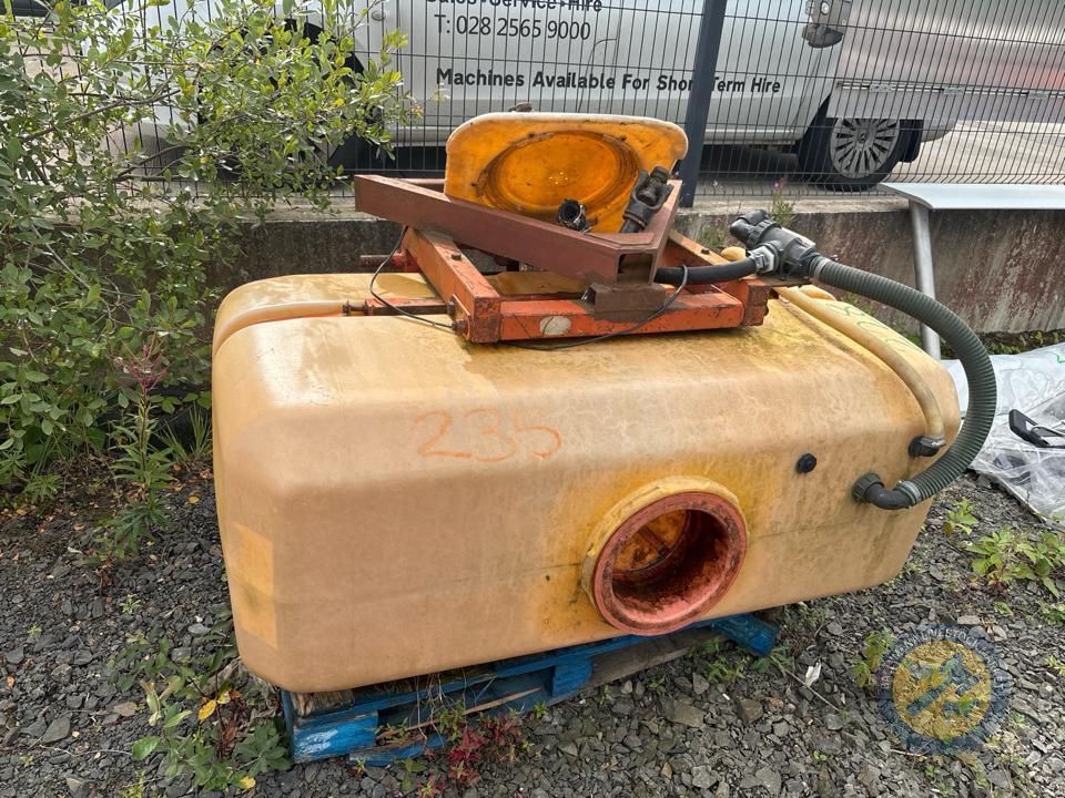 625 litre front tank
