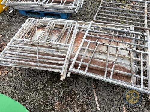 5 calf pens with bucket holders & brackets