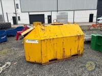 Western bunded fuel bowser
