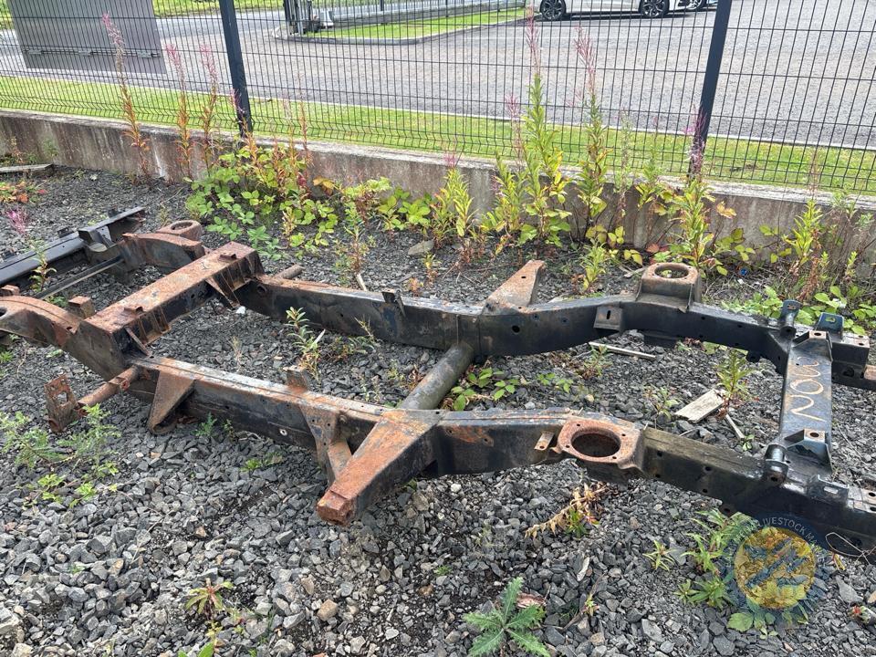 land rover 90 chassis