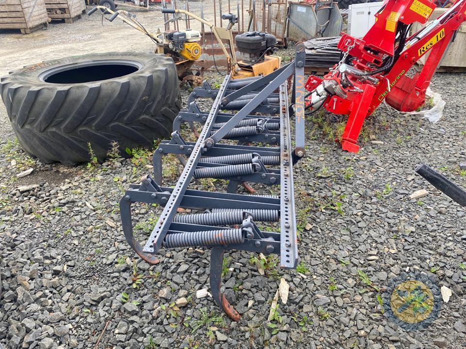 spring tine grubber