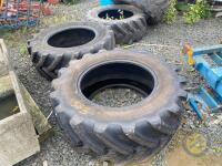 2x 480/65R28 Bridgestone tyres
