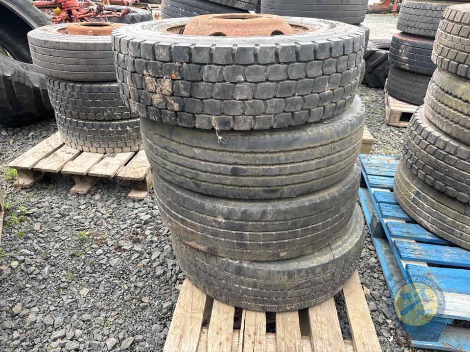 4 225/75 R17.5 tyres & rims Marshall