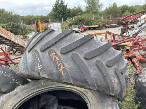 2 650/65 R38 & 2 540/65 R28 Pirelli Tyres
