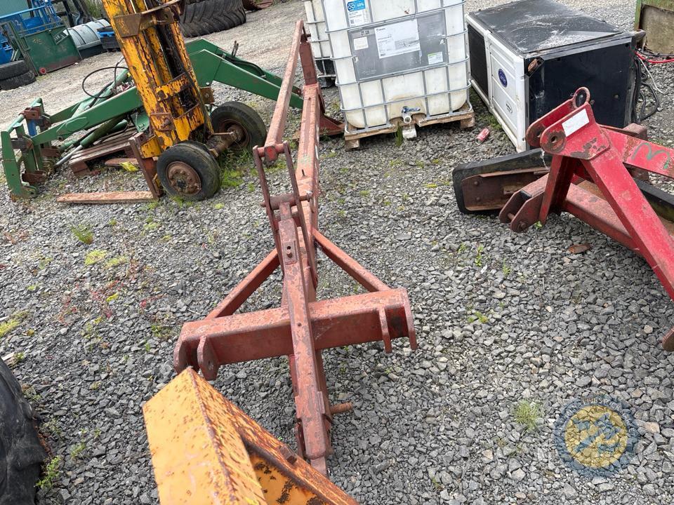 3 point linkage post driver