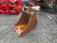 2ft Bucket