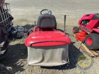 Honda 2417 Ride on lawnmower - 8