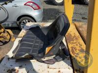 Komatsu 2.5tn forklift Early 80s - 8