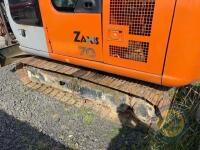 Hitachi 70 7 tonne digger & buckets - 12