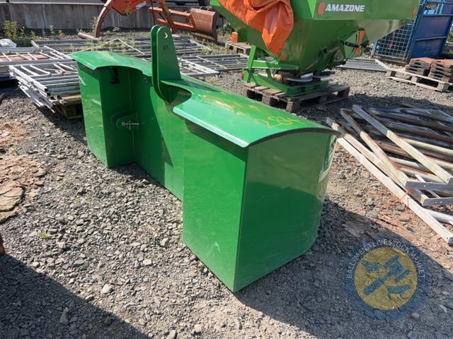 proforage 1500kg weight block & tool box
