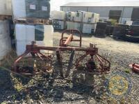 Haybob c/w gates - 3
