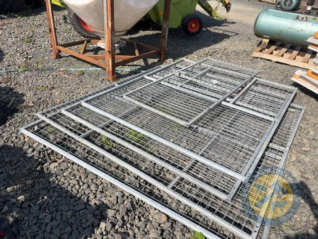 6ft long x 6' Dog pen