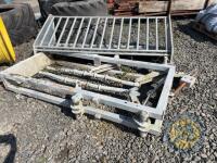Crush gate - 2