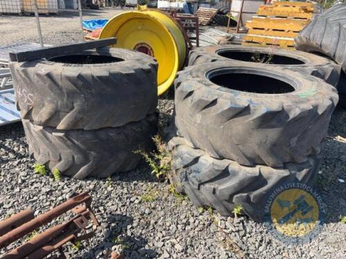 4 loader tyres