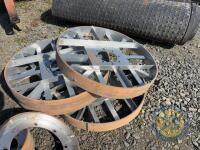4 large steel wheels