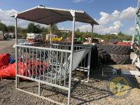 Round bale feeder - 2