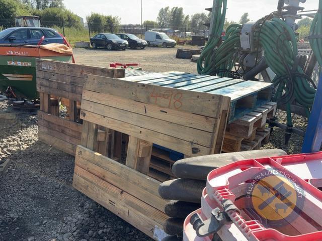 15 Heavy duty pallets