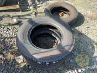 2x 195/80/15 tyres - 2