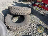 2x 235/18/16 tyres