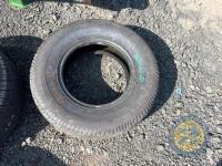 215/80/15 tyre - 2