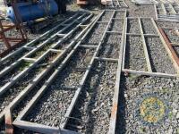 17'10 cattle handling gate - 2