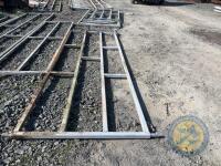 10'7 cattle handling gate - 2
