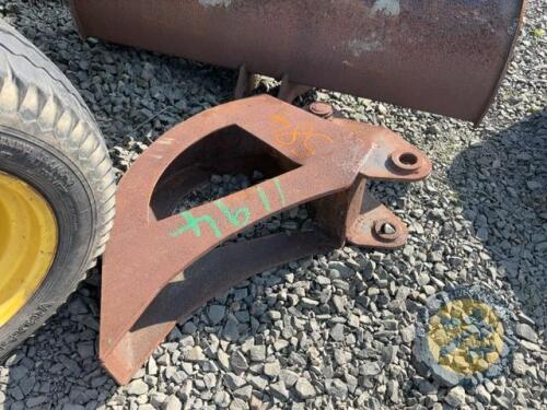 Draining bucket for Case 580 wheeled digger