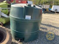 Oil tank