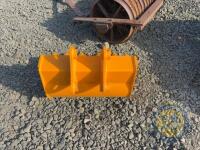 Grab bucket for 3-6 ton digger 40mm pins - 4