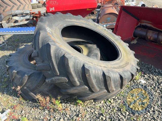 2x 520/70 R38 taurus tyres