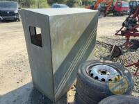 GRP Kiosk 4.5ft widex5ft highx2ft depth - 4