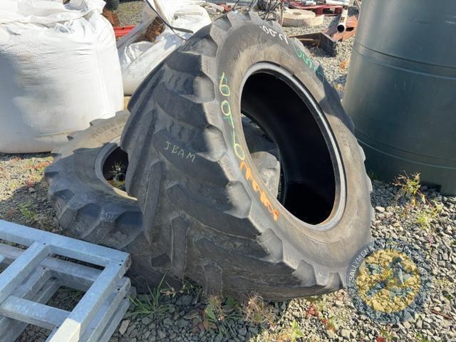 2x 480/65 R28 tyres