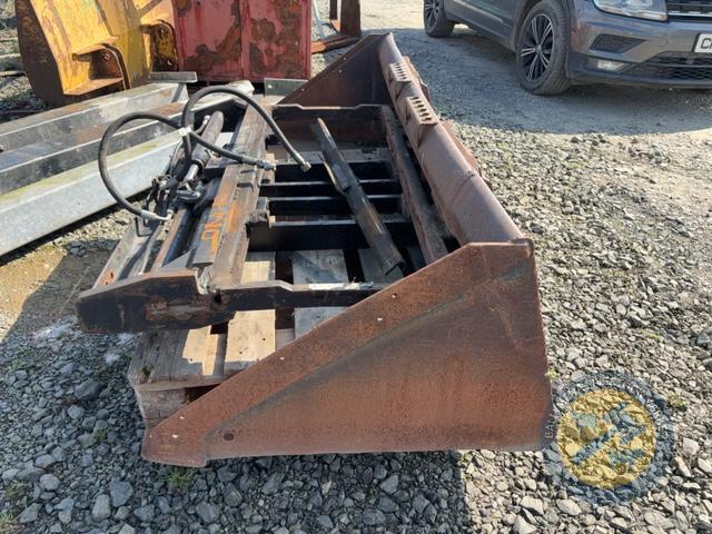Bobcat bucket for skid steer